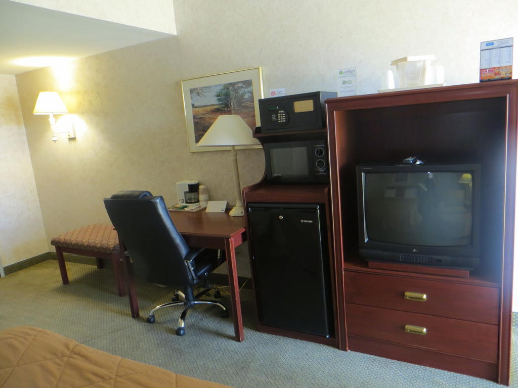 Rodeway Inn Skokie Dış mekan fotoğraf