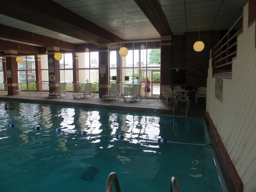 Rodeway Inn Skokie Dış mekan fotoğraf