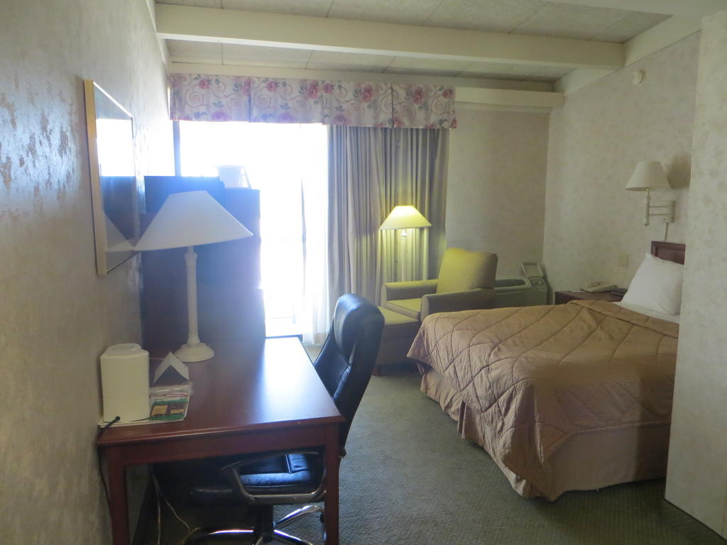Rodeway Inn Skokie Dış mekan fotoğraf